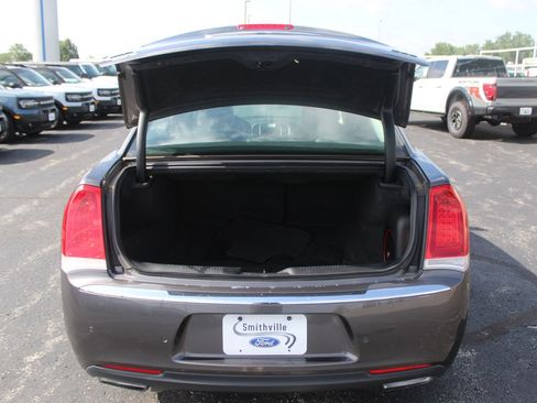 Used 2015 Chrysler 300 Limited w/ 300 Premium Group AWD/4WD image 18