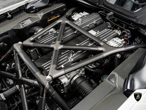 Used 2006 Lamborghini Murcielago Roadster image 28