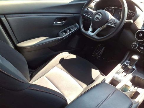 Used 2024 Nissan Sentra SR image 10