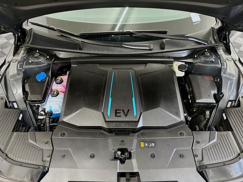 Used 2024 Hyundai Ioniq 5 SEL image 34