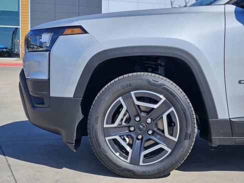 New 2026 Jeep Cherokee Limited AWD/4WD image 11