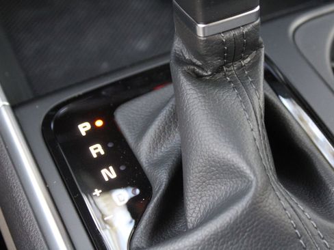 New 2026 Kia Carnival EX image 40