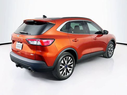 Used 2020 Ford Escape Titanium AWD/4WD image 25