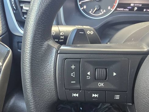 Used 2023 Nissan Rogue S AWD/4WD image 14
