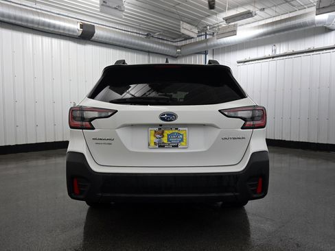 Used 2022 Subaru Outback Premium image 27