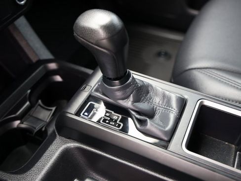 Used 2023 Toyota Tacoma SR image 22