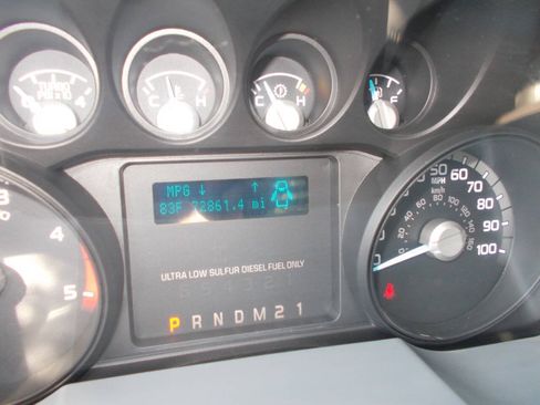 Used 2011 Ford F550 4x4 Regular Cab Super Duty w/ Payload Upgrade Pkg image 14