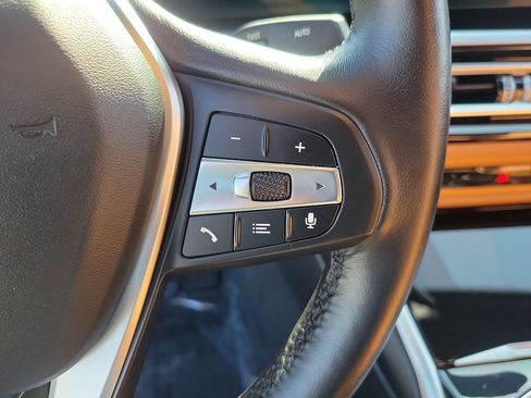 Used 2023 BMW i4 eDrive35 w/ Premium Package RWD image 26