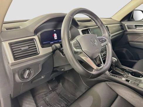 Used 2022 Volkswagen Atlas SE FWD image 9
