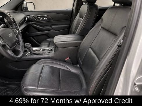 Used 2023 Chevrolet Traverse RS FWD image 10