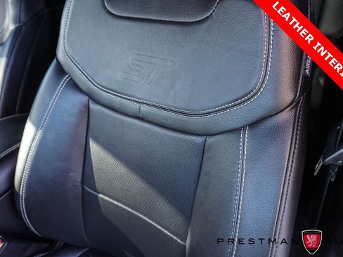 Used 2020 Ford Explorer ST w/ Premium Technology Package image 12