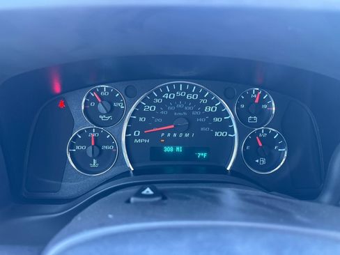 New 2025 GMC Savana 3500 w/ Power Convenience Package image 16