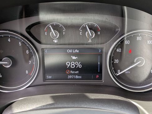 Used 2023 Buick Enclave Essence FWD image 17