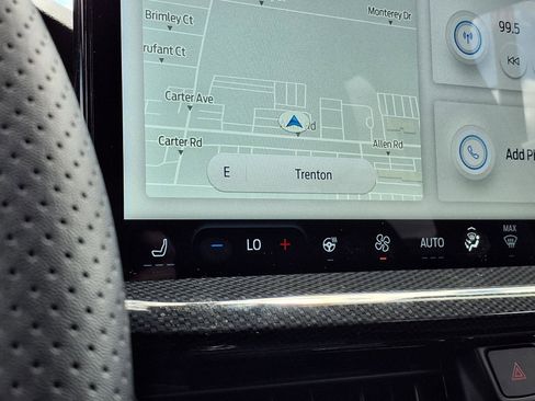 Used 2024 Ford Escape ST-Line w/ Tech Pack #1 AWD/4WD image 5