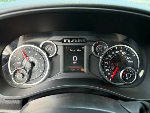 Used 2026 RAM 2500 Big Horn AWD/4WD image 4