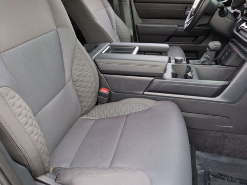 Used 2025 Toyota Tundra SR5 w/ SR5 Convenience Package image 32