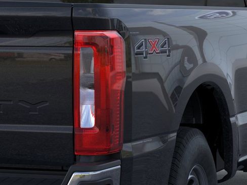 New 2026 Ford F250 XL AWD/4WD image 21