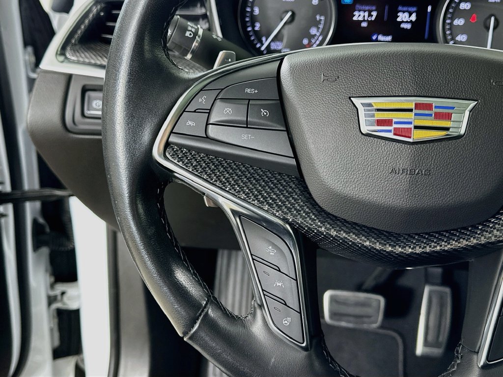 Used 2023 Cadillac XT5 Sportv w/ Technology Package AWD/4WD image 12