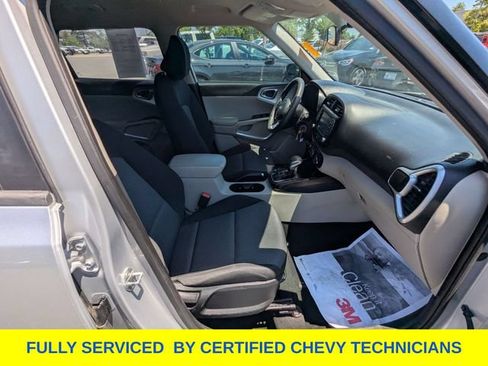 Used 2020 Kia Soul LX FWD image 18