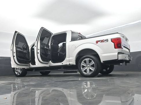 Used 2018 Ford F150 Platinum w/ Equipment Group 701A Luxury AWD/4WD image 75