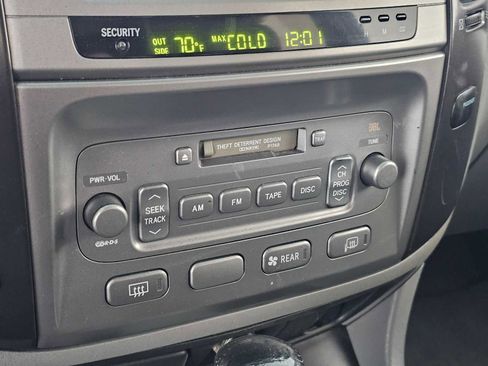 Used 2003 Toyota Land Cruiser AWD/4WD image 32
