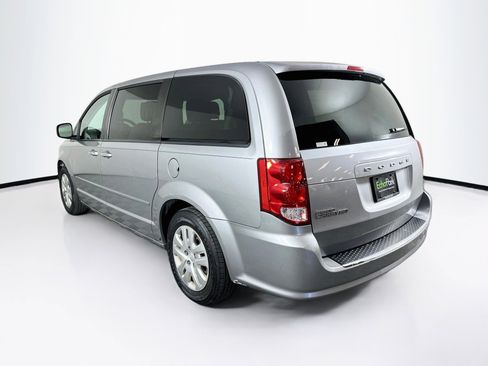 Used 2016 Dodge Grand Caravan SE w/ Quick Order Package 29E SE FWD image 5