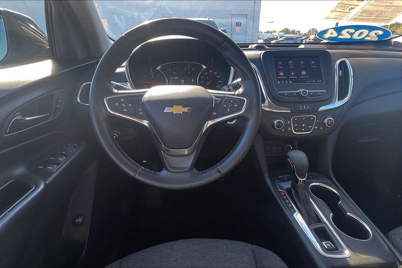 Used 2024 Chevrolet Equinox LT AWD/4WD image 5