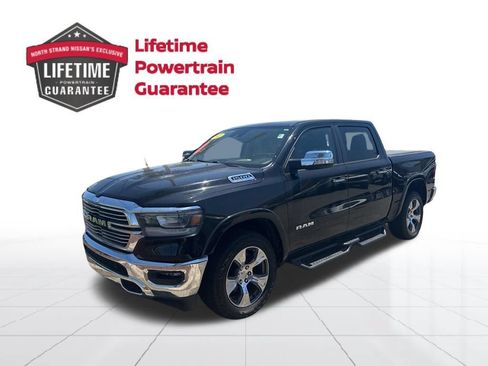 Used 2022 RAM 1500 Laramie AWD/4WD image 3