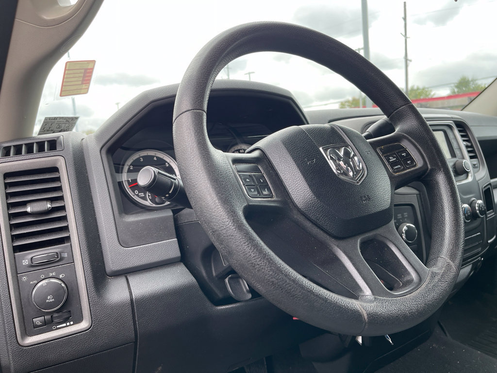 Used 2013 RAM 1500 Express AWD/4WD image 11