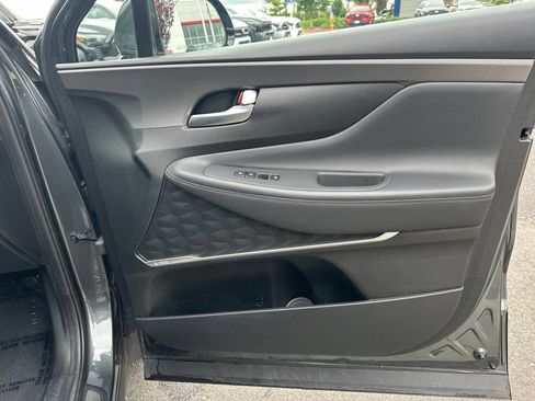 Used 2019 Hyundai Santa Fe Limited AWD/4WD image 16