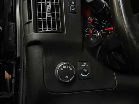 Used 2019 Chevrolet Express 3500 LS w/ Cold Climate Package image 22