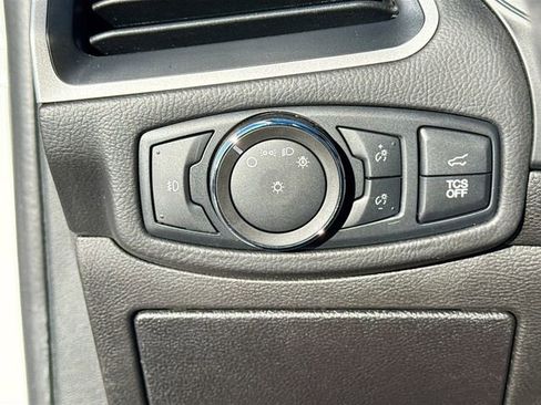 Certified 2022 Ford Edge SEL w/ Convenience Package image 11