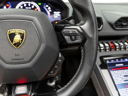 Used 2020 Lamborghini Huracan EVO AWD/4WD image 31