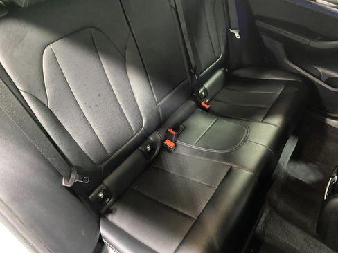 Used 2023 BMW X4 xDrive30i w/ M Sport Package image 9