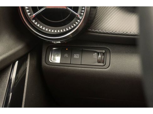 Used 2026 Chevrolet Equinox LT FWD image 25