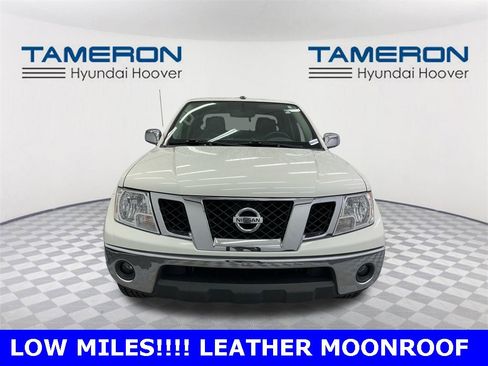 Used 2019 Nissan Frontier SL image 8
