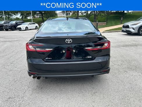 Certified 2025 Toyota Camry SE FWD image 6
