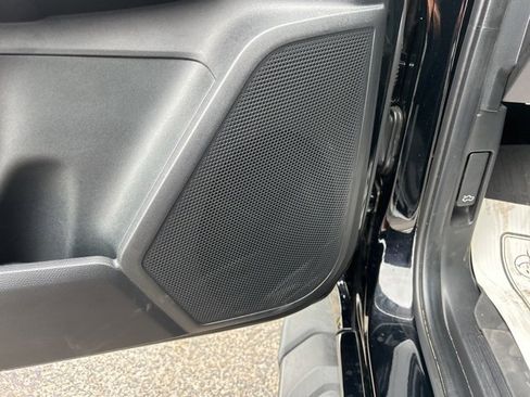 Used 2025 Ford Ranger XLT image 14