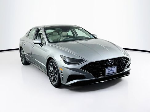 Used 2020 Hyundai Sonata Limited w/ Cargo Package FWD image 3