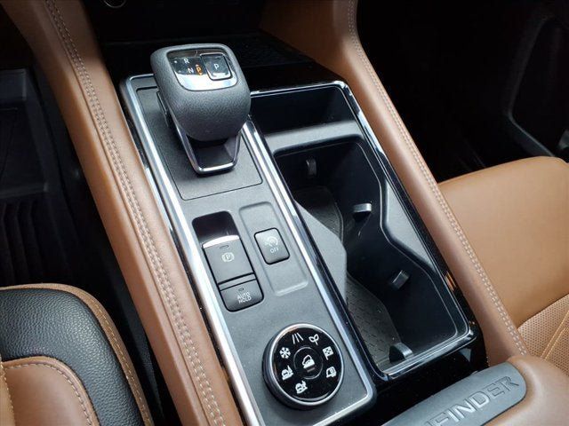 Certified 2023 Nissan Pathfinder Platinum w/ Lighting Package (N93) AWD/4WD image 16