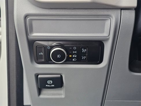 Used 2023 Ford F150 XLT w/ Trailer Tow Package image 33