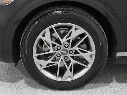 Certified 2022 Genesis GV70 2.5T w/ Advanced Package image 24