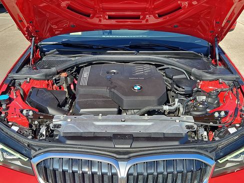 Used 2023 BMW 330i Sedan w/ Driving Assistance Package image 10