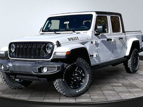 New 2026 Jeep Gladiator Mojave AWD/4WD image 2