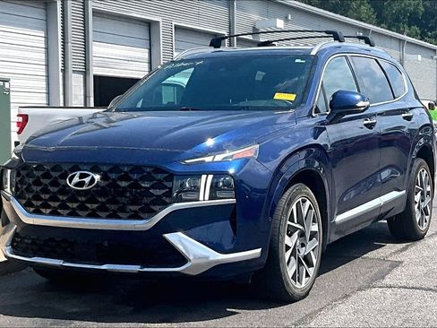 Used 2022 Hyundai Santa Fe Calligraphy FWD image 2