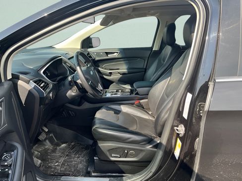 Used 2019 Ford Edge Titanium w/ Canadian Touring Package AWD/4WD image 8