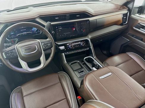 Used 2024 GMC Sierra 2500 Denali w/ Denali Reserve Package image 24