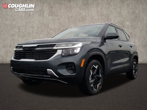 Used 2026 Kia Seltos S image 3