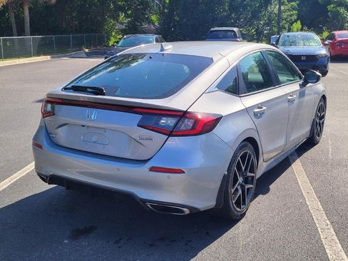 Certified 2022 Honda Civic Sport Touring image 2