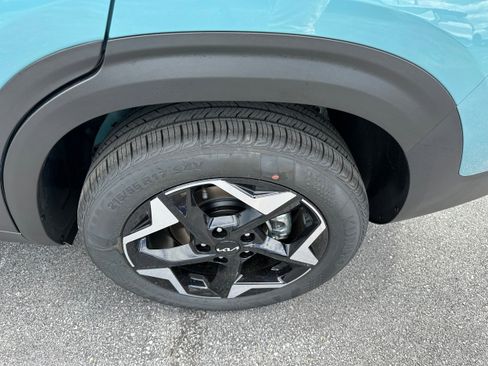 New 2026 Kia Seltos S AWD/4WD image 8